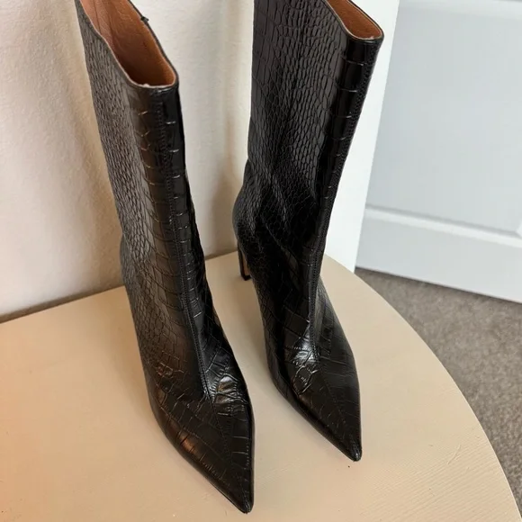 Alias Mae Jax Black Crocodile Mid Calf Boot